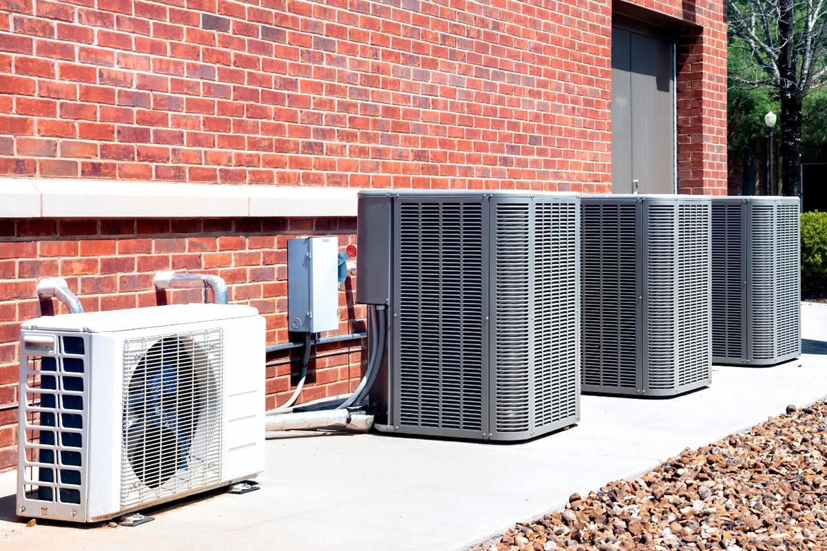 Managing Multiple AC Units in Large Florida Homes