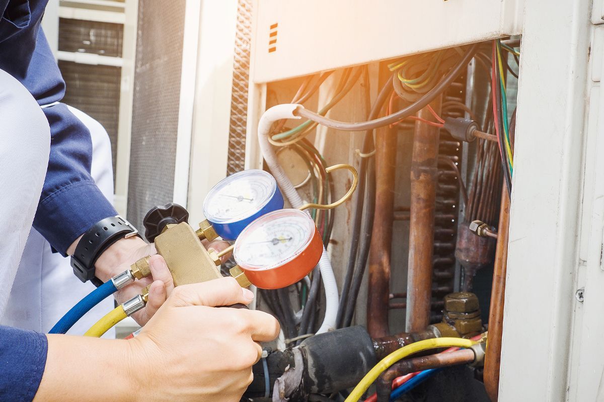 What to Do When Your AC Stops Working Suddenly
