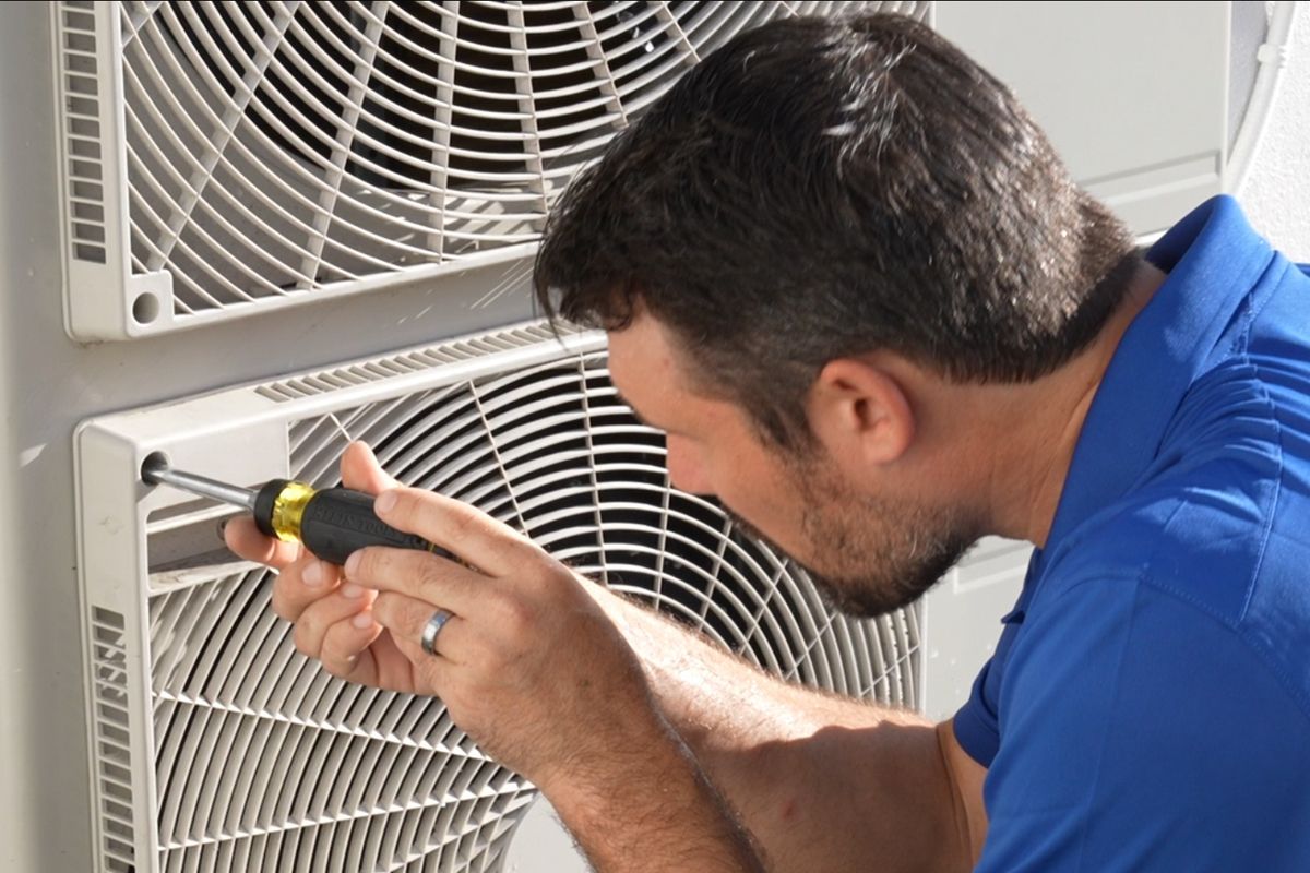 Why Oversized AC Systems Cause Comfort Problems