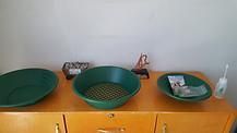 Gold panning kit