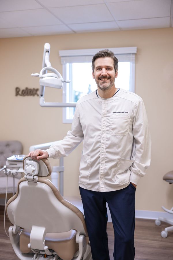 Meet our top family dentist in Coraopolis PA. Dr. Rupert | Best family dentist in Coraopolis PA for gum disease, periodontal care, and root canals