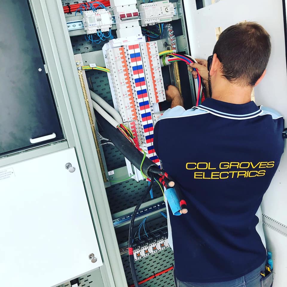 Electrician in Lennox Head Col Groves Electrics Pty Ltd