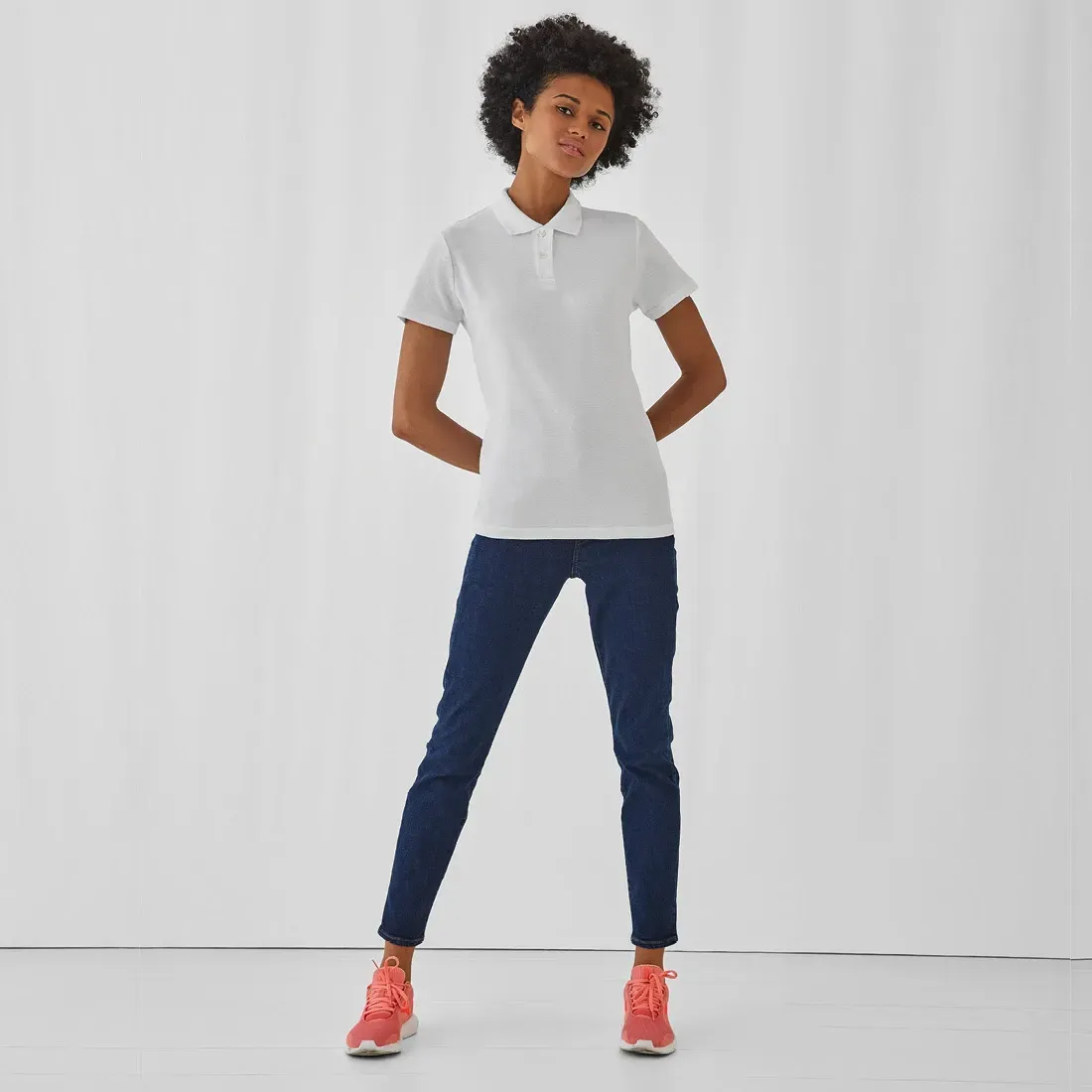 Γυναικείο polo shirt B&C ID.001 piqué σε feminine cut, διαθέσιμο σε 20 χρώματα για εταιρική χρήση
