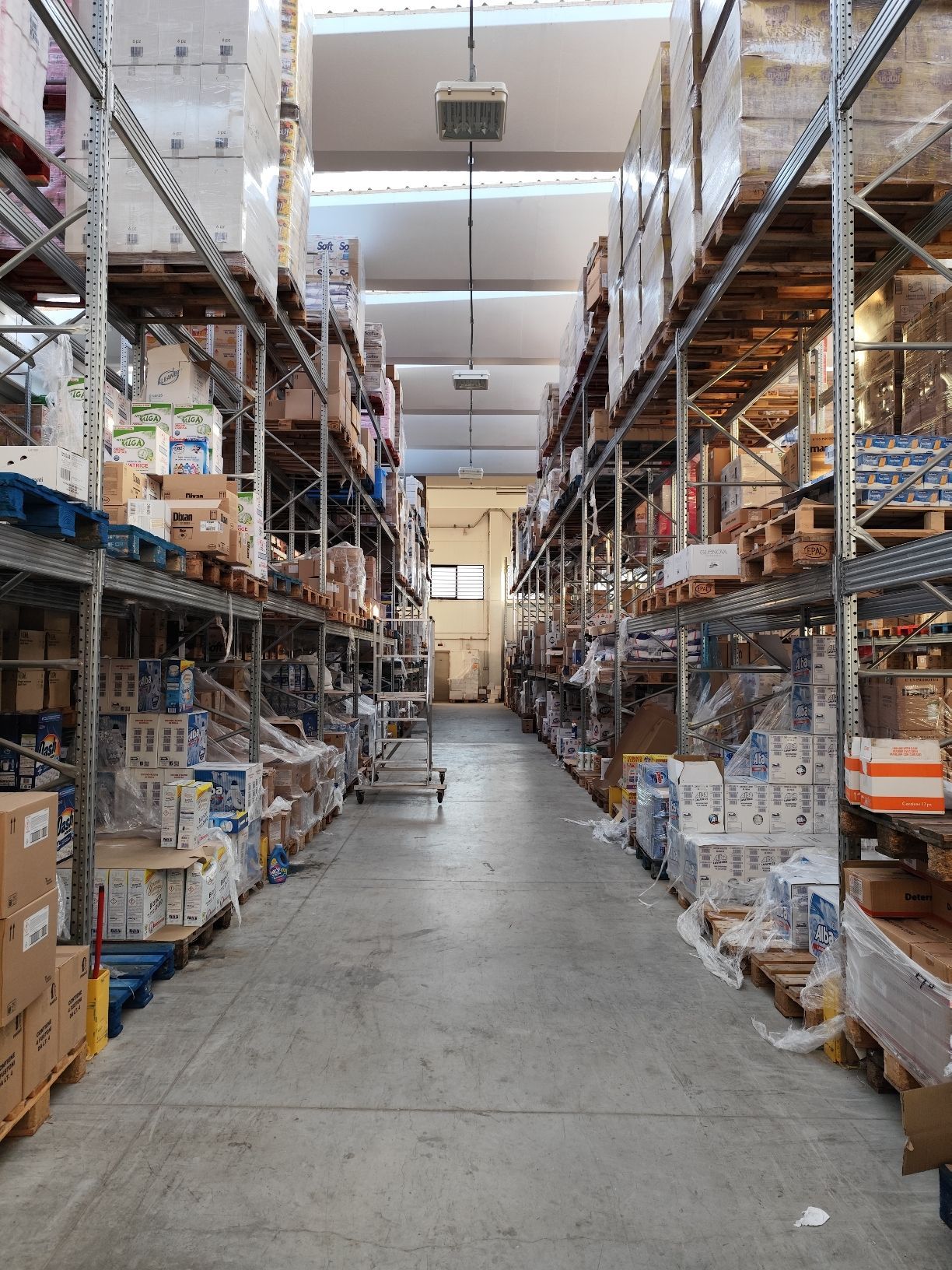 FORNITURE INDUSTRIALI