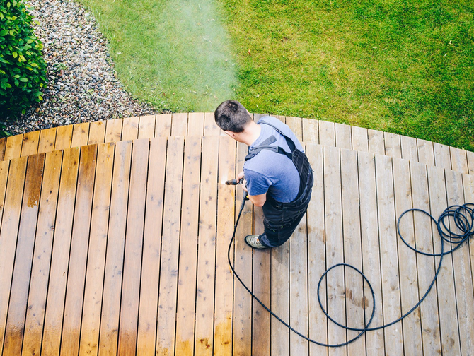 Roof Cleaning