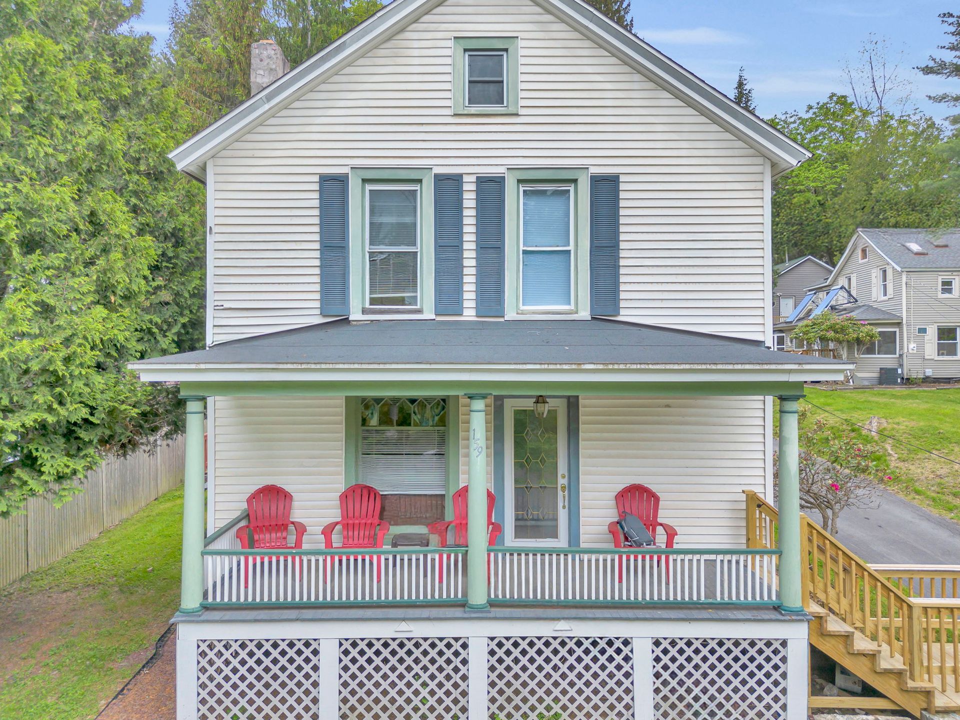 4 Gault Avenue