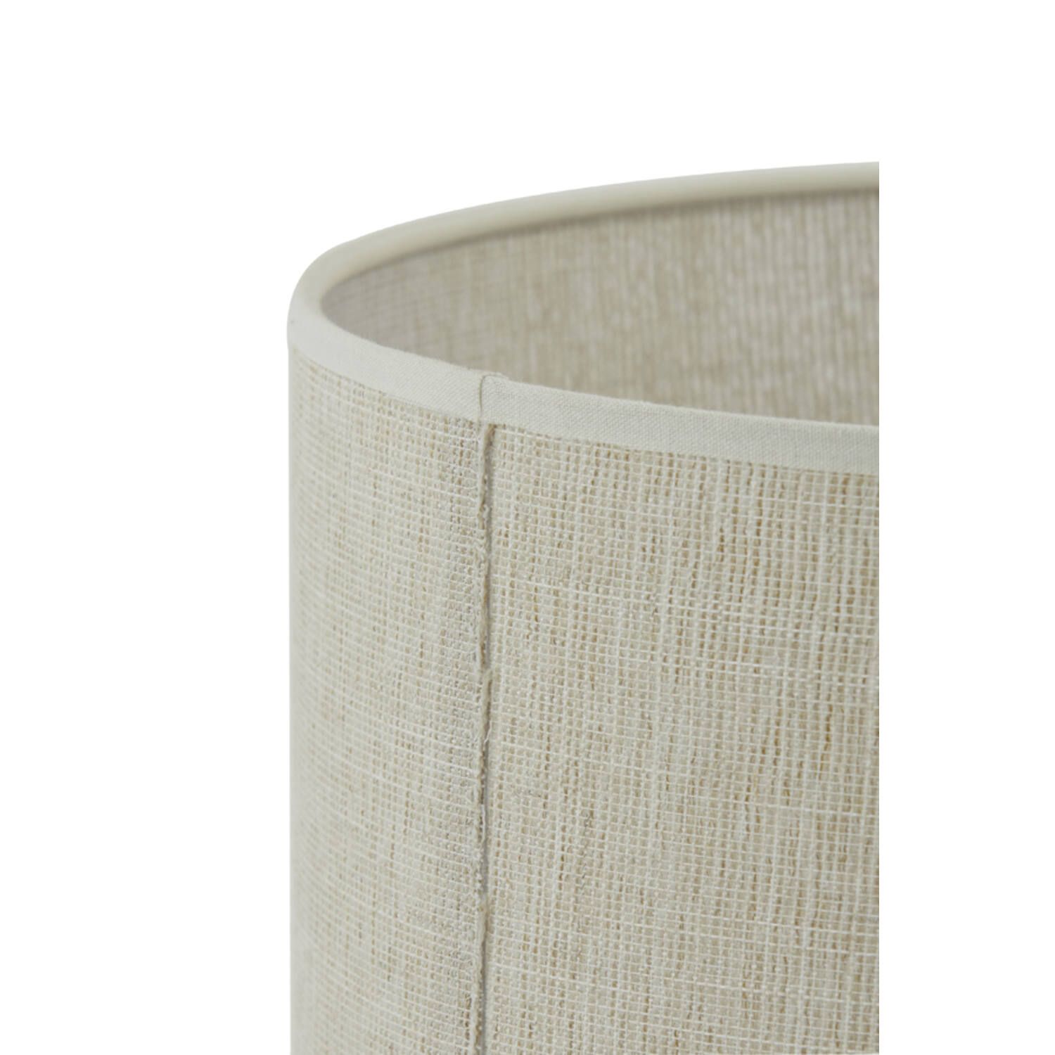 Beige stoffen lampenkap of cilindervormige lampenkap op een witte achtergrond