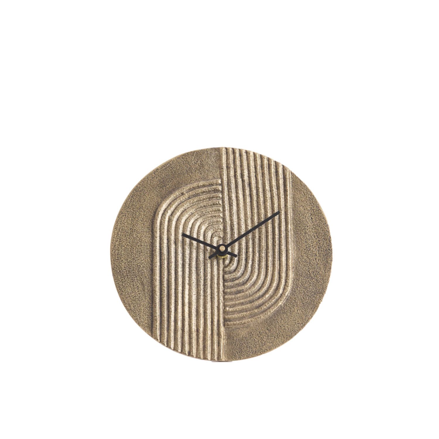 Abstracte ronde klok met beige textuurpatroon en zwarte wijzers op een witte achtergrond.