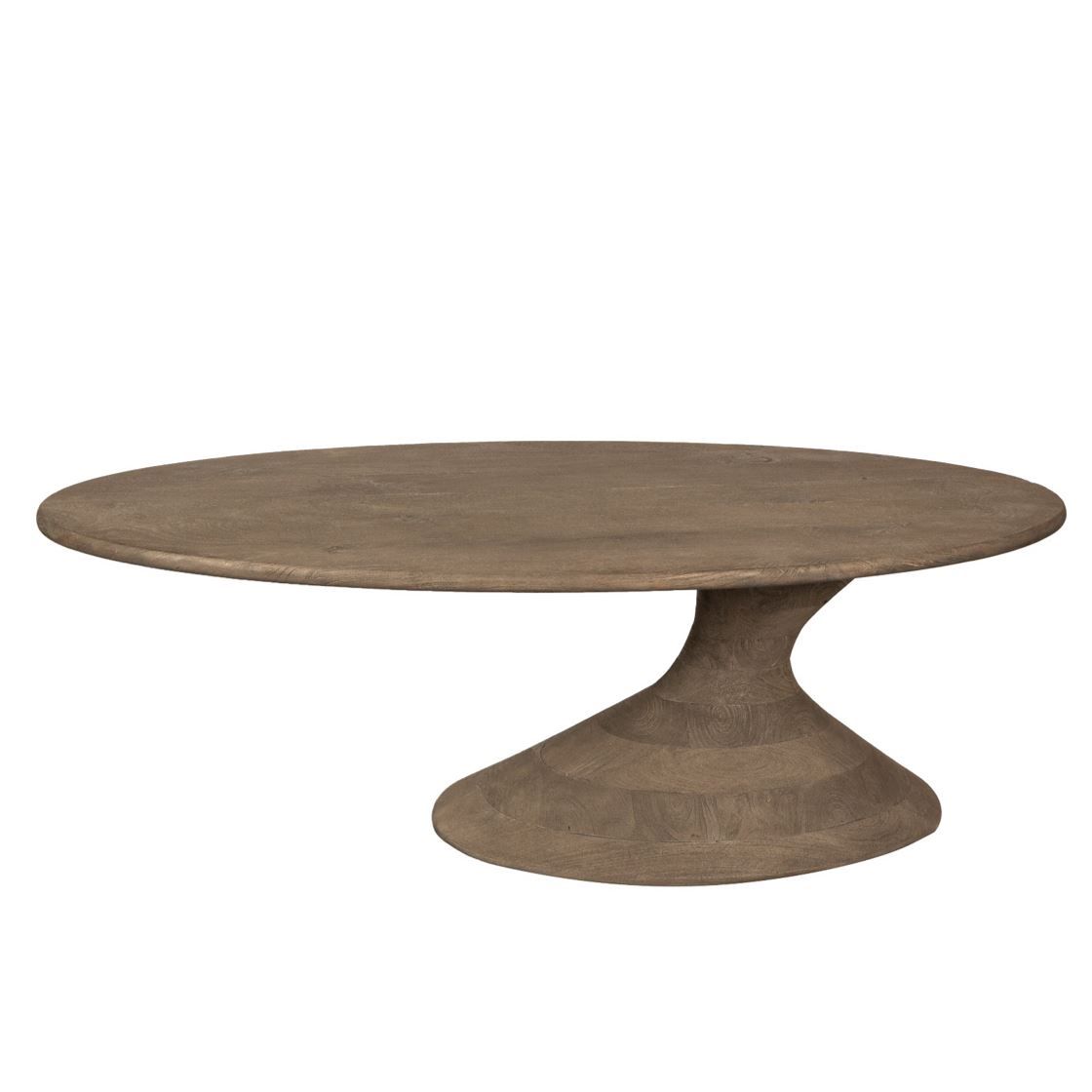 Ovale bruine eettafel op een witte achtergrond