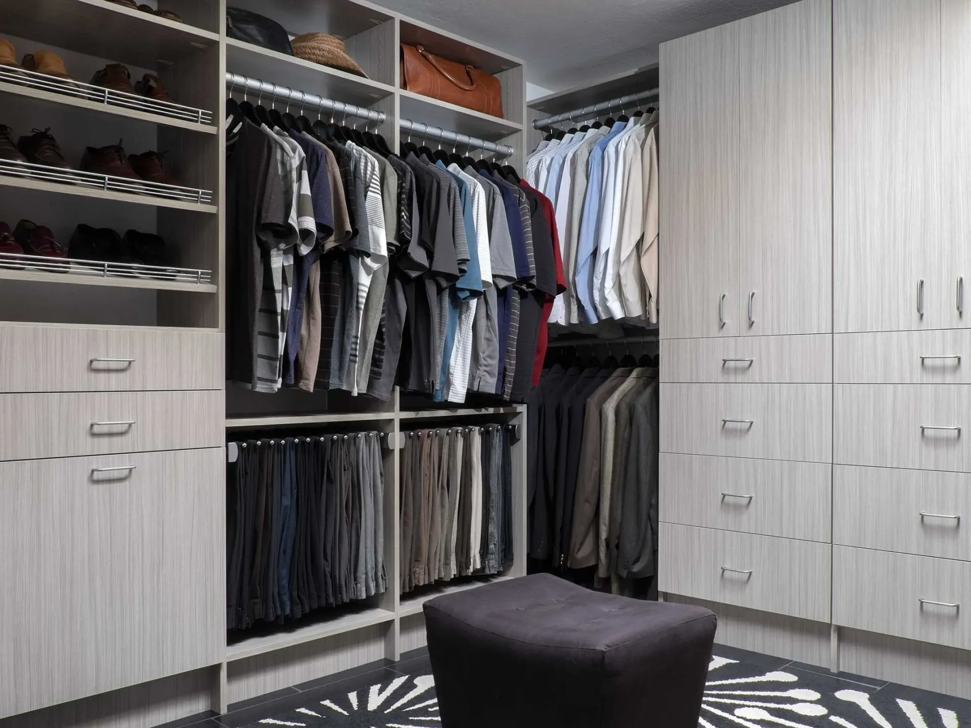 Get Organized and Make the Most of Your Space - Top 6 Reasons to Unlock the Benefits of Custom Closets