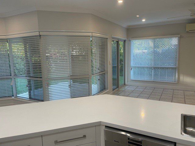 White Econowood Blinds