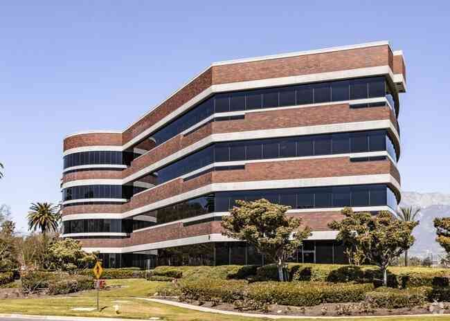 Empire Corporate Center office building, 800 N Haven Ave, Ontario CA