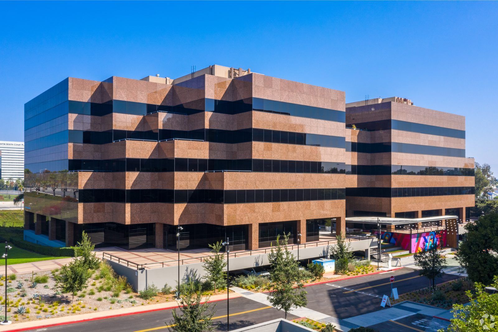 CANVAS North, 3150 S Bristol St, Costa Mesa, CA 92626 office building