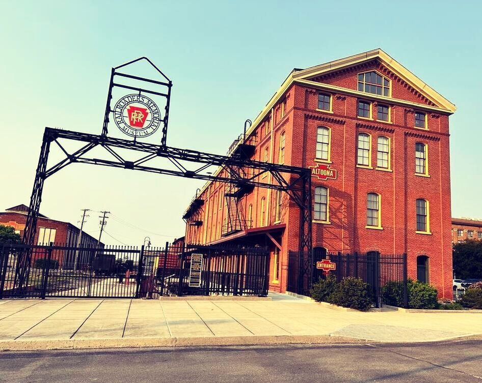 Learn more about the Railroaders Memorial Museum & World Famous