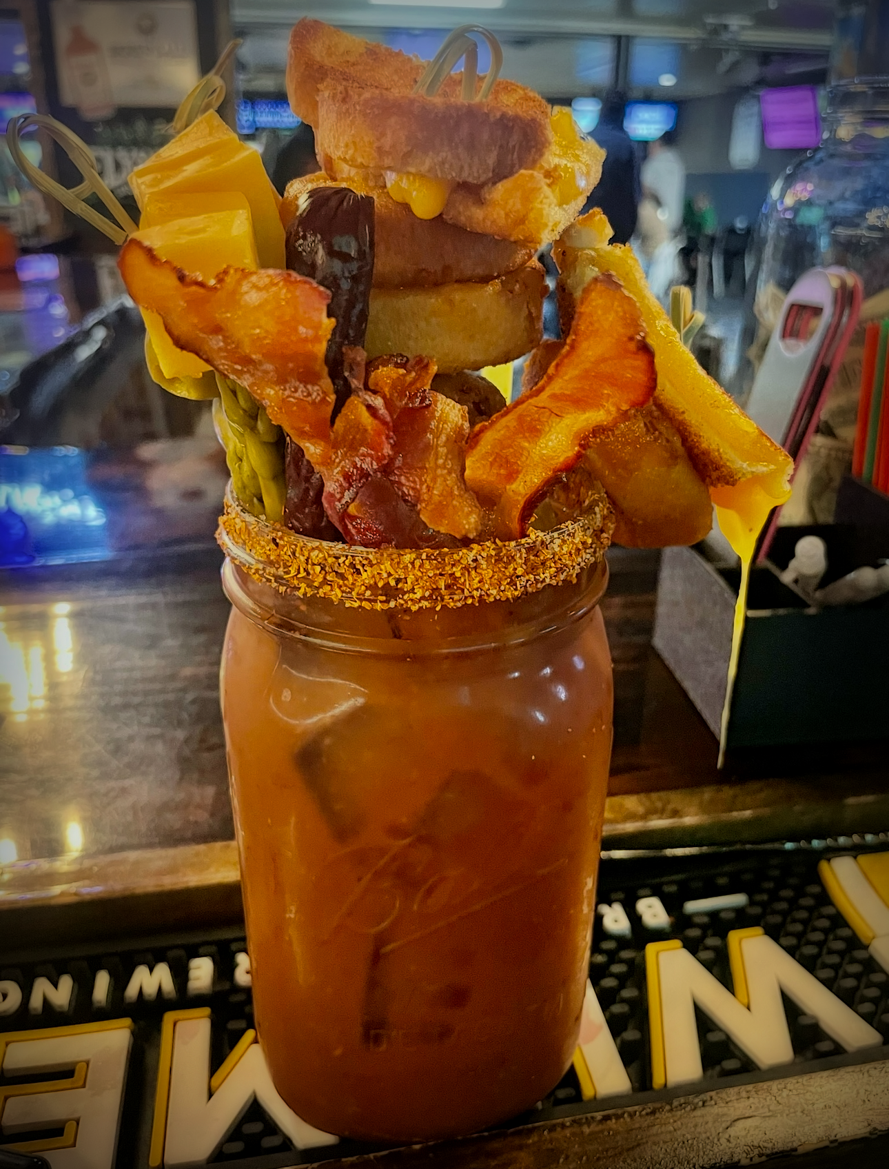 drinks at walkers bar in fairway lanes