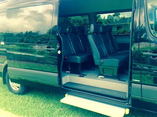 Van Seats — Kapaa, HI — Aloha Kauai Limousine & Tours