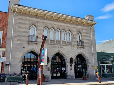 Town Hall Arts Center