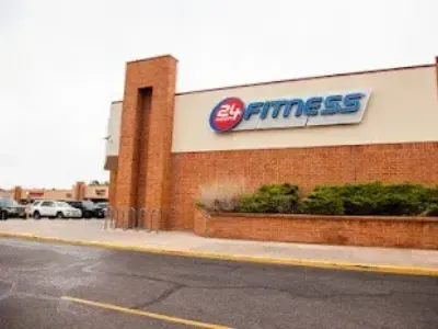 24 Hour Fitness