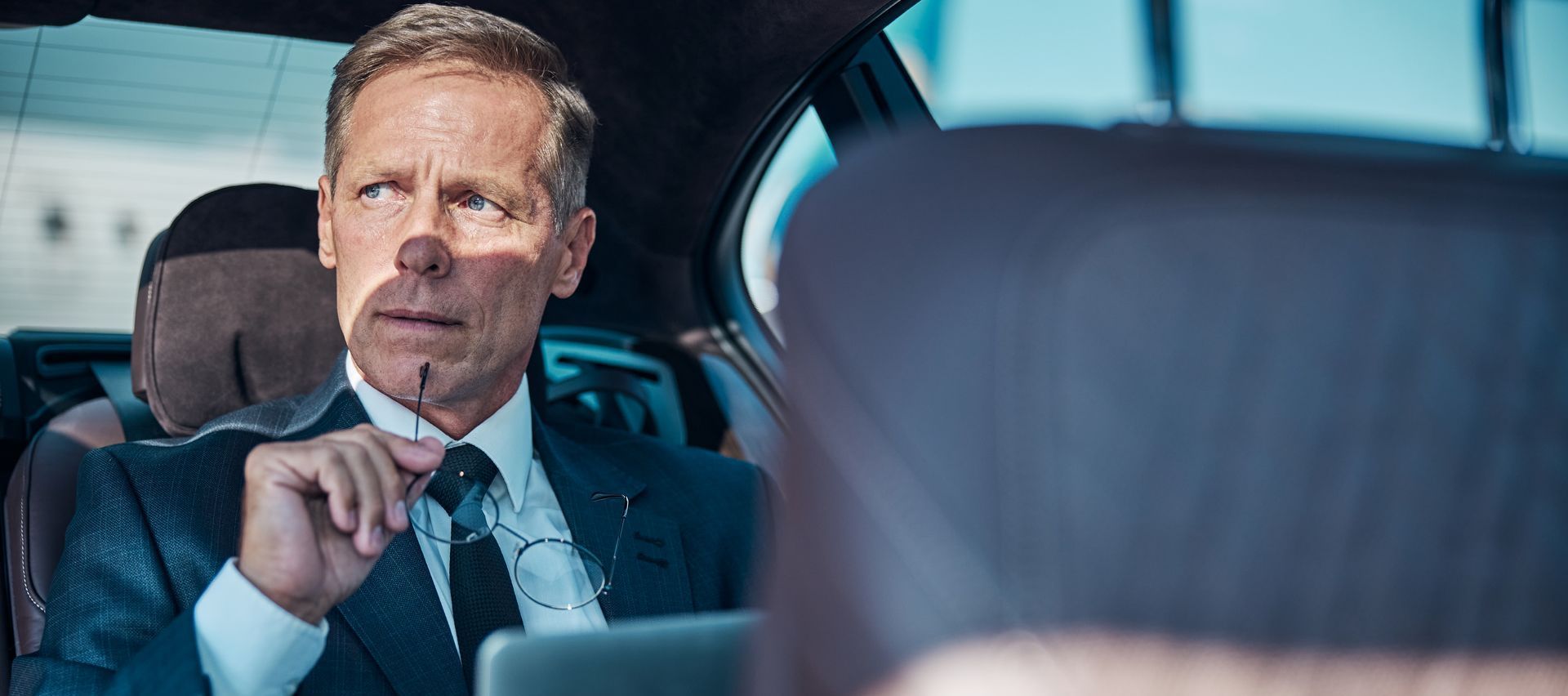 Deluxxpress- Leading Private Chauffeur Service in San Diego