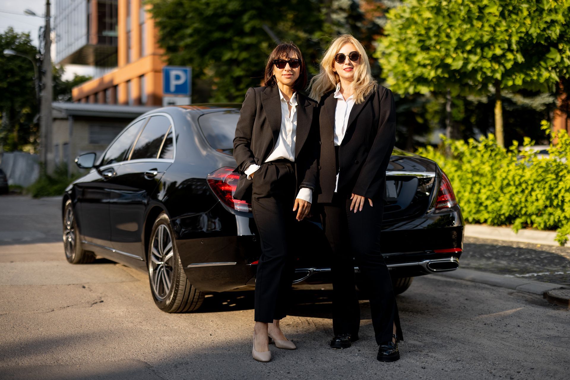 Car Service to Airport San Diego (SAN) with Deluxxpress
