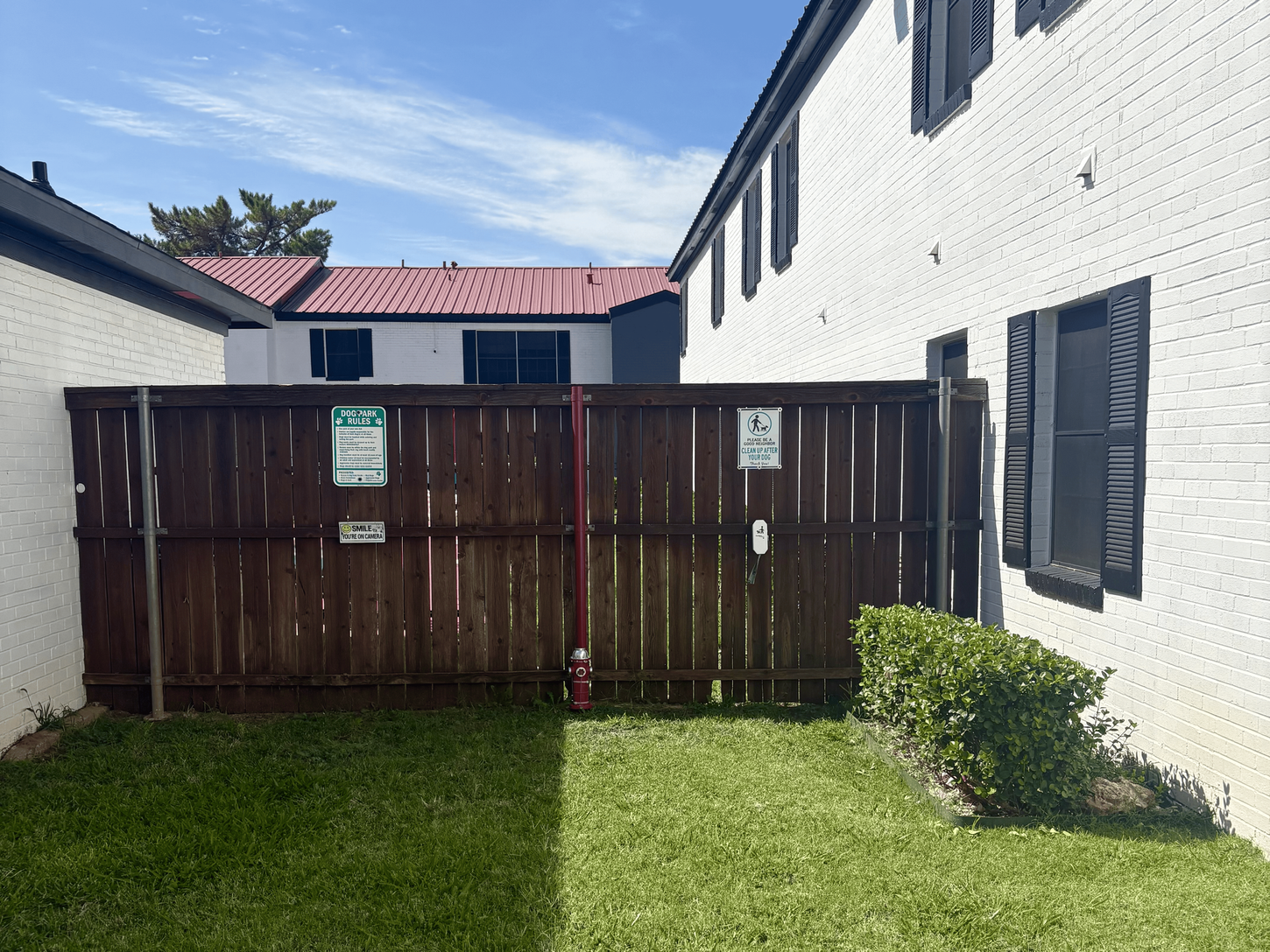 apartment fence 