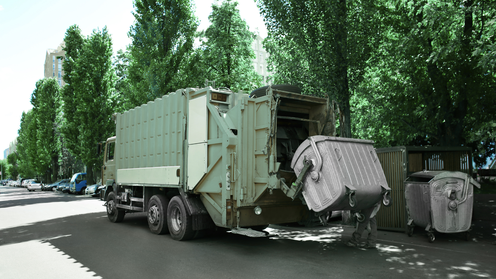 Goose Creek Dumpster Rentals truck delivering container to job site