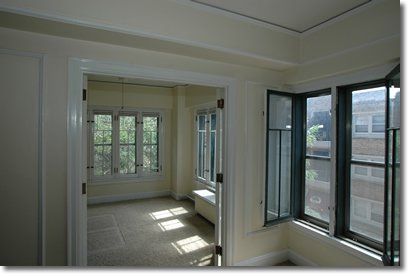 Oak Grove Apartment Hotel