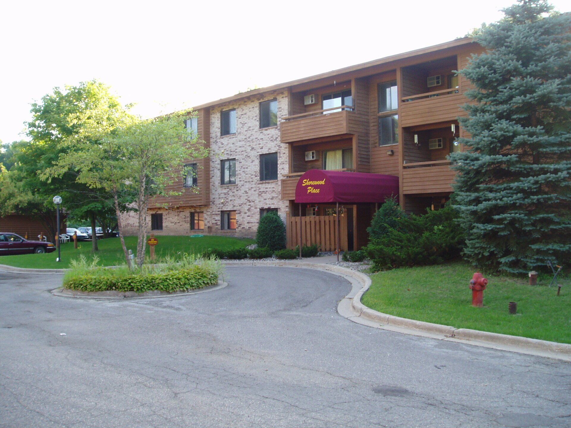 Shorewood Place