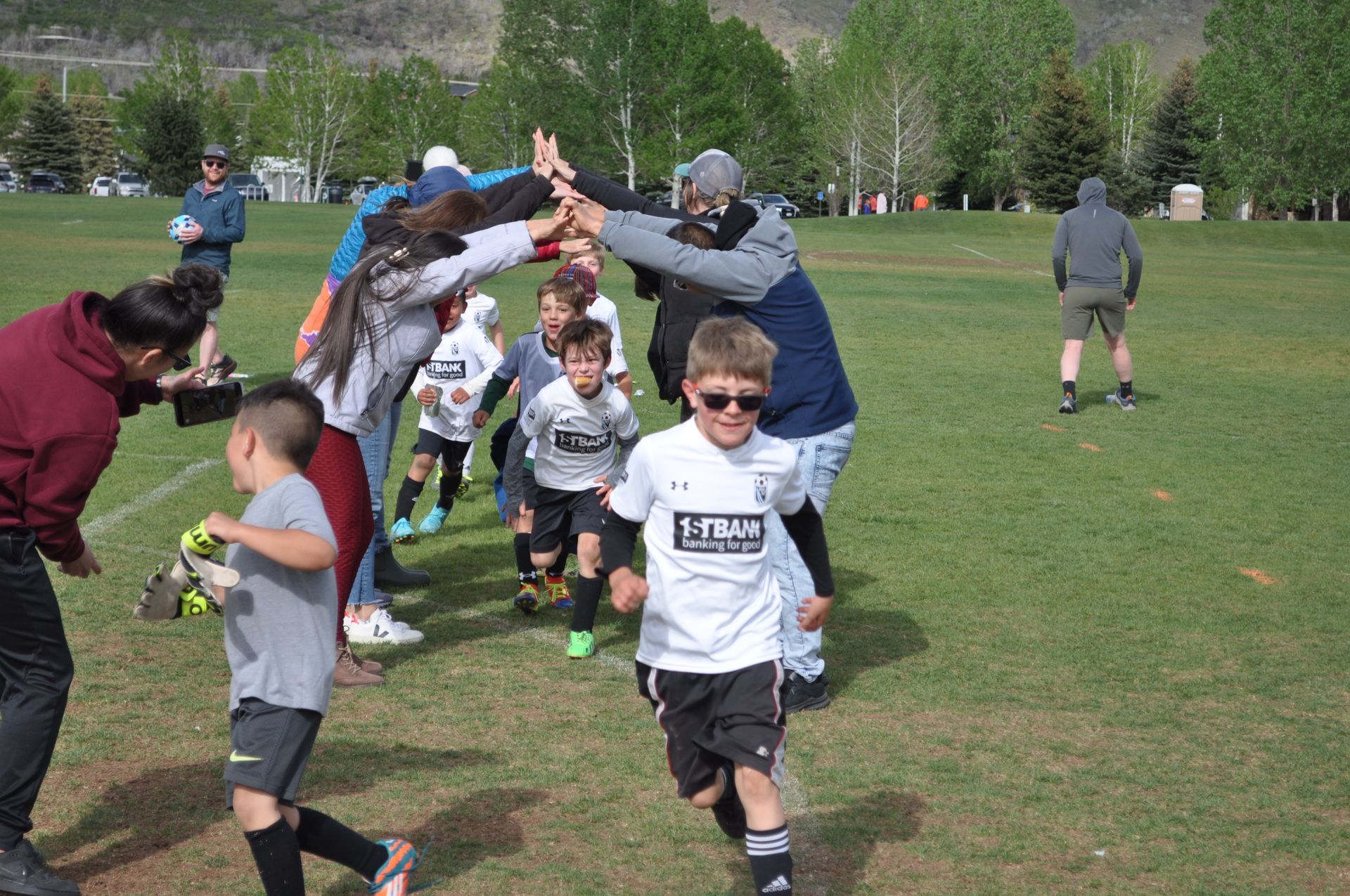 A Roaring Fork United team celebrating after a game