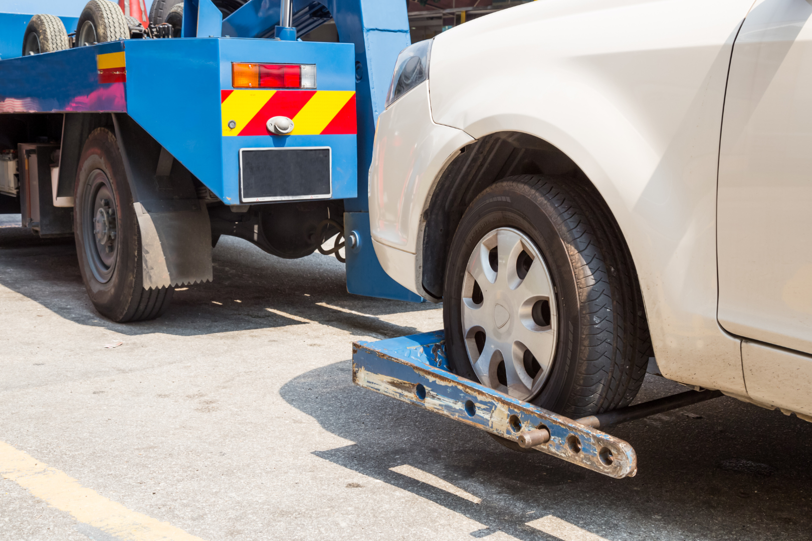 Tow truck in South Jordan Utah