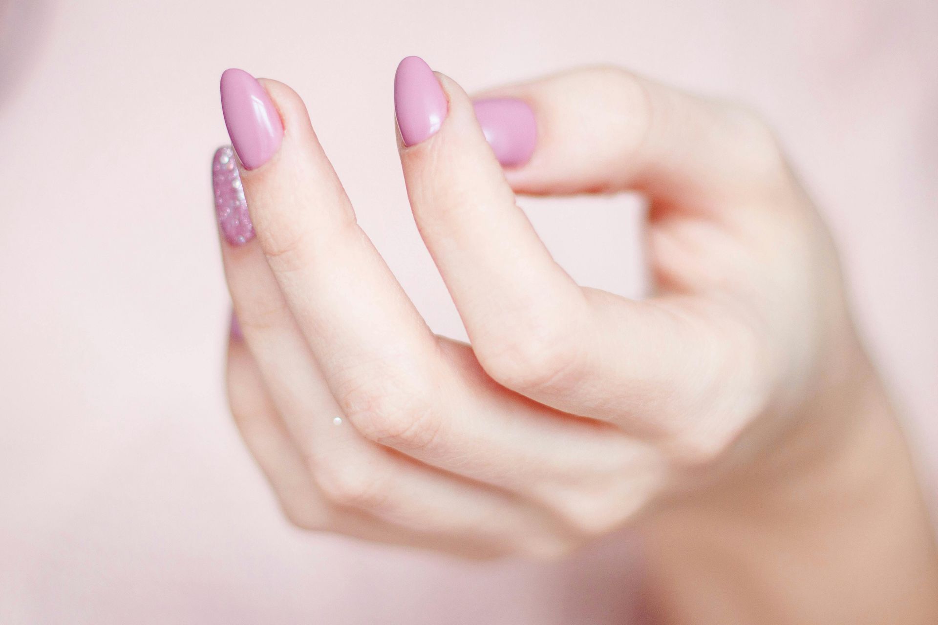 Jame's Nails & Waxing