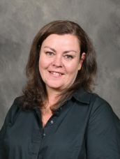 Suzanne deBeer