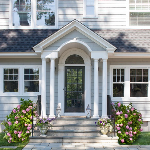 Painting with Benjamin Moore Regal® Select Exterior from John Paul’s Paint & Decor near Bourbonnais, Illinois