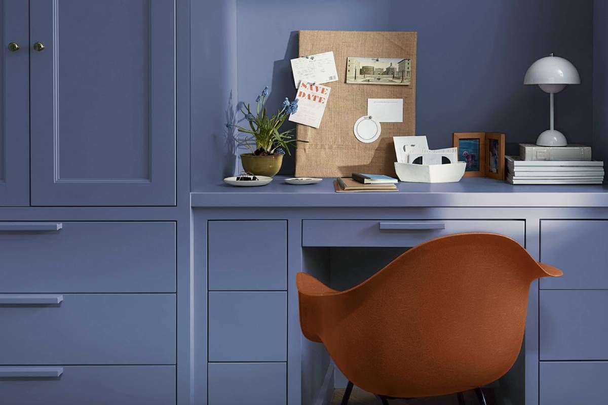 Benjamin Moore Color of the Year 2024 Blue Nova 825 near Bourbonnais, Illinois (IL)