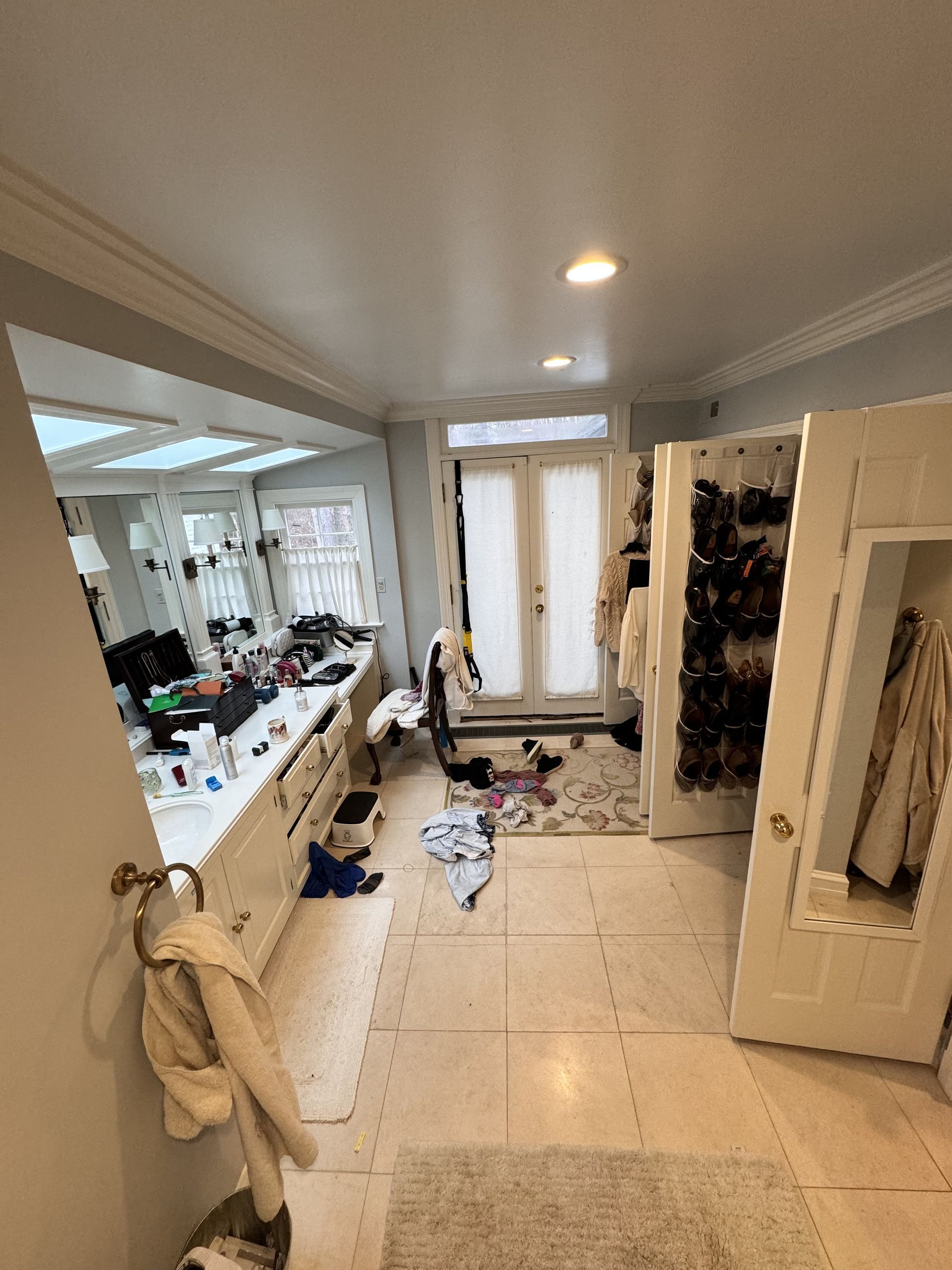 CR Before — Derwood, MD — Bright Cleaning Industries