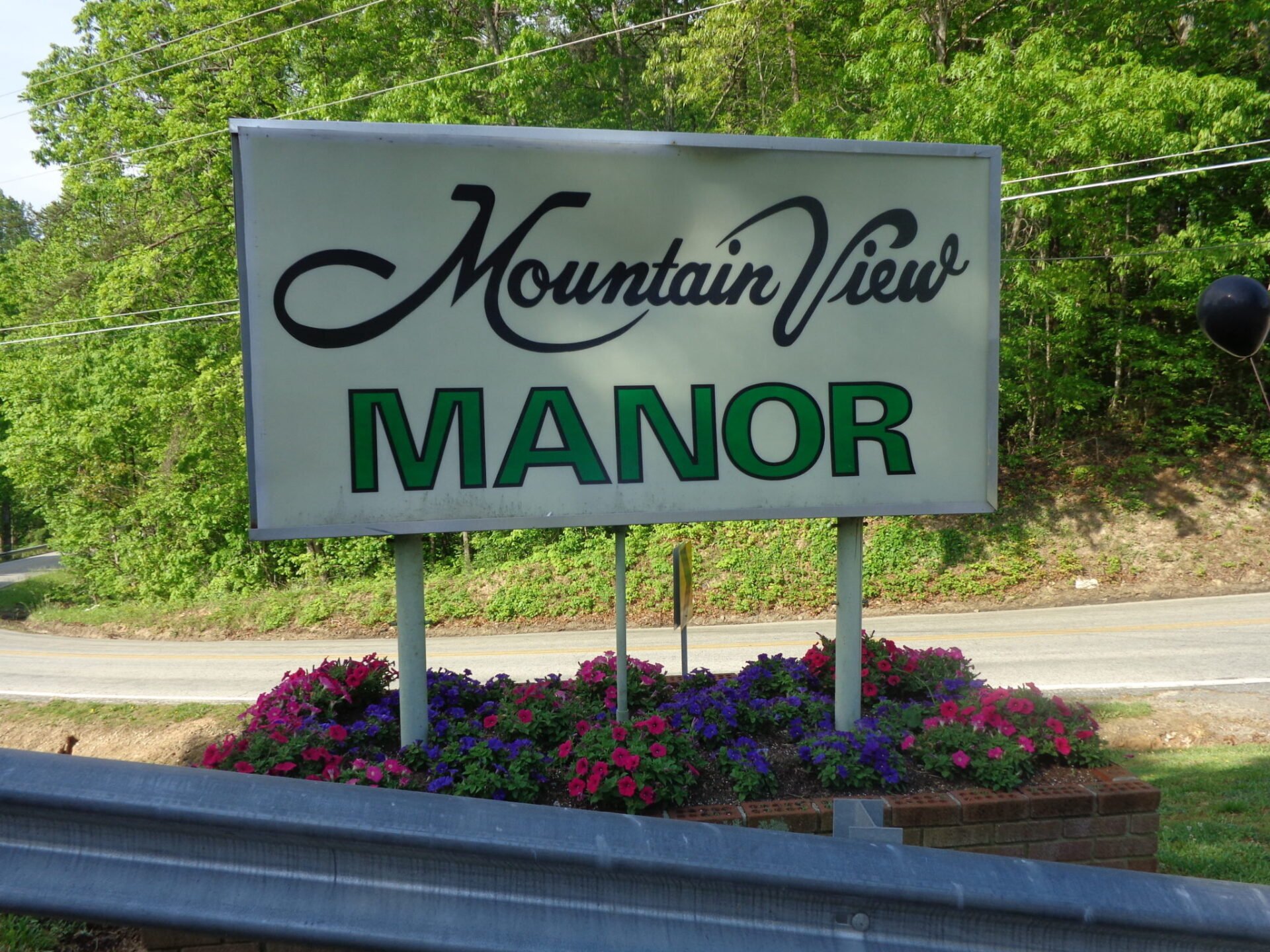 Employment Mountain View Manor