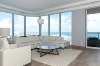 Impact panoramic windows in a Florida home