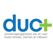 Een blauw en groen logo voor een bedrijf genaamd duc +