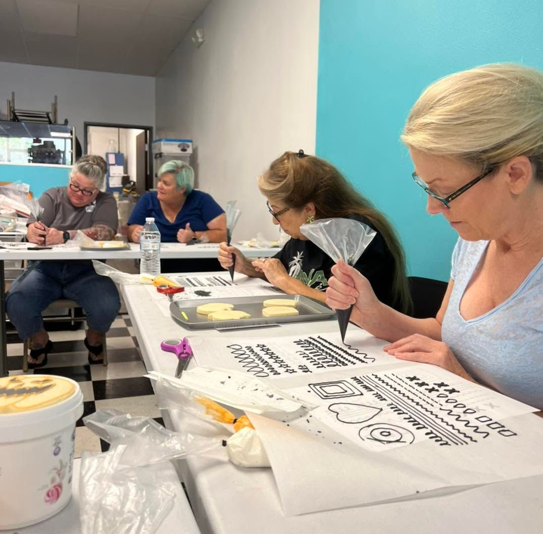 Cake Decorating Classes in Westminster, CA Cake Decorating Classes in Westminster, CA