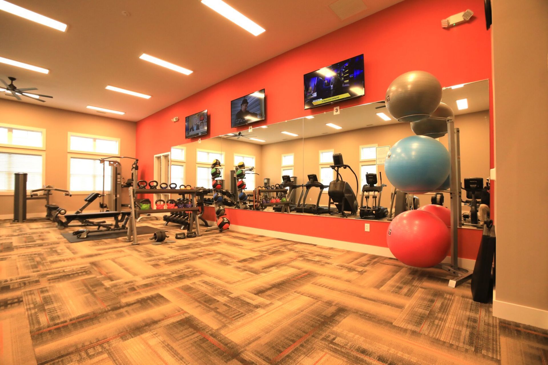 FITNESS CENTER