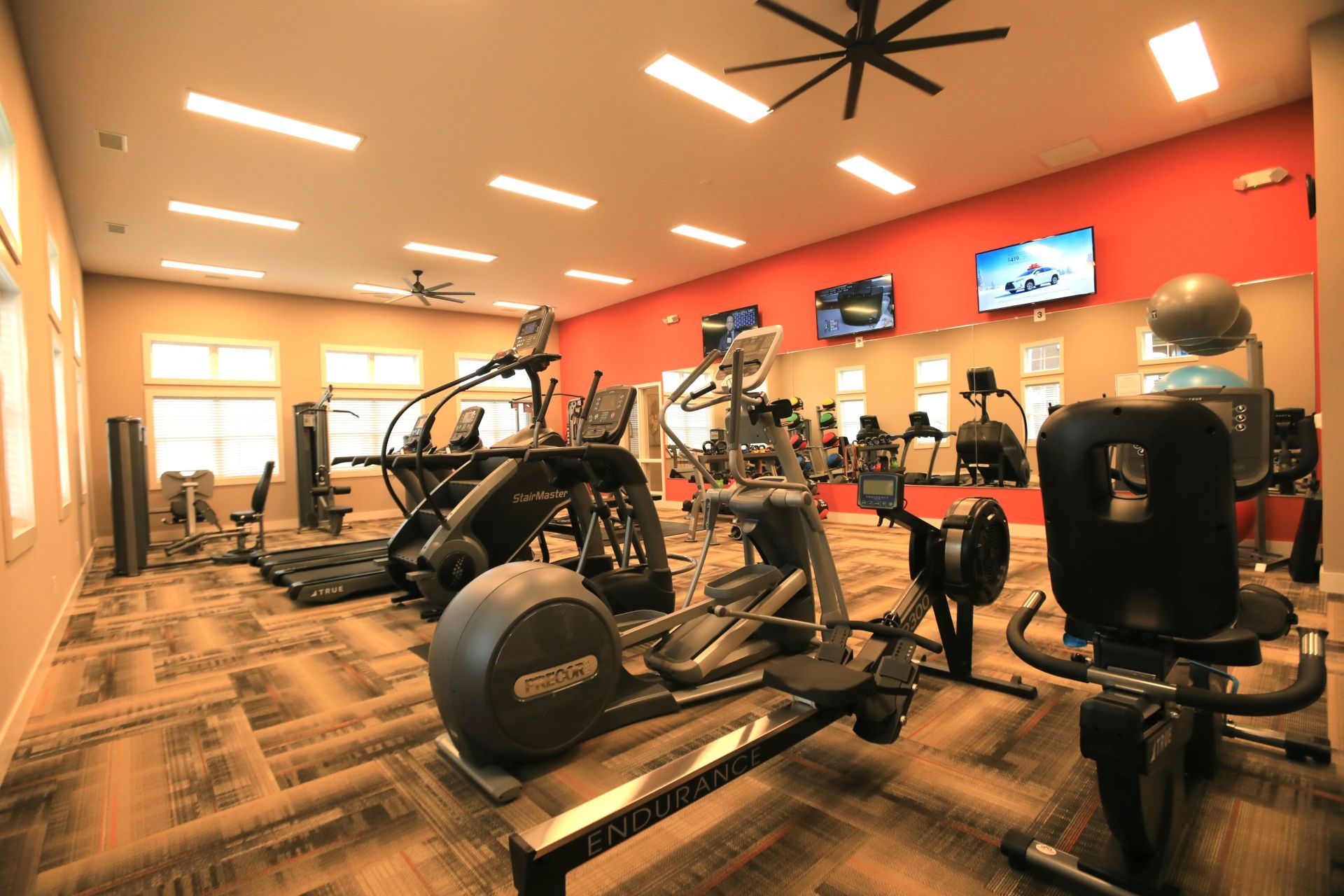 FITNESS CENTER