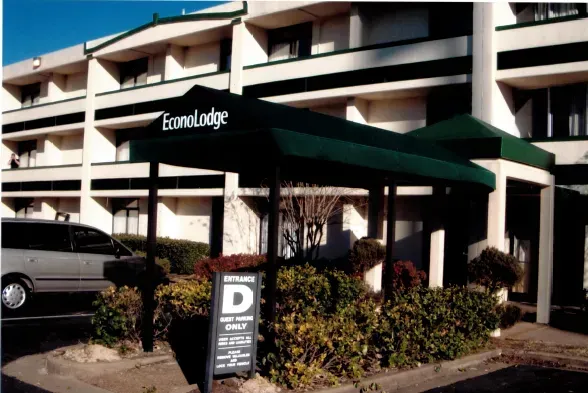Metal Awnings — Chattanooga, TN — Chattanooga Awning Company