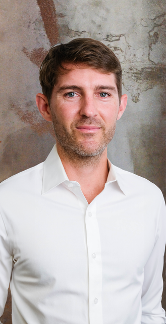 Andrew Hinton, MacroActive COO