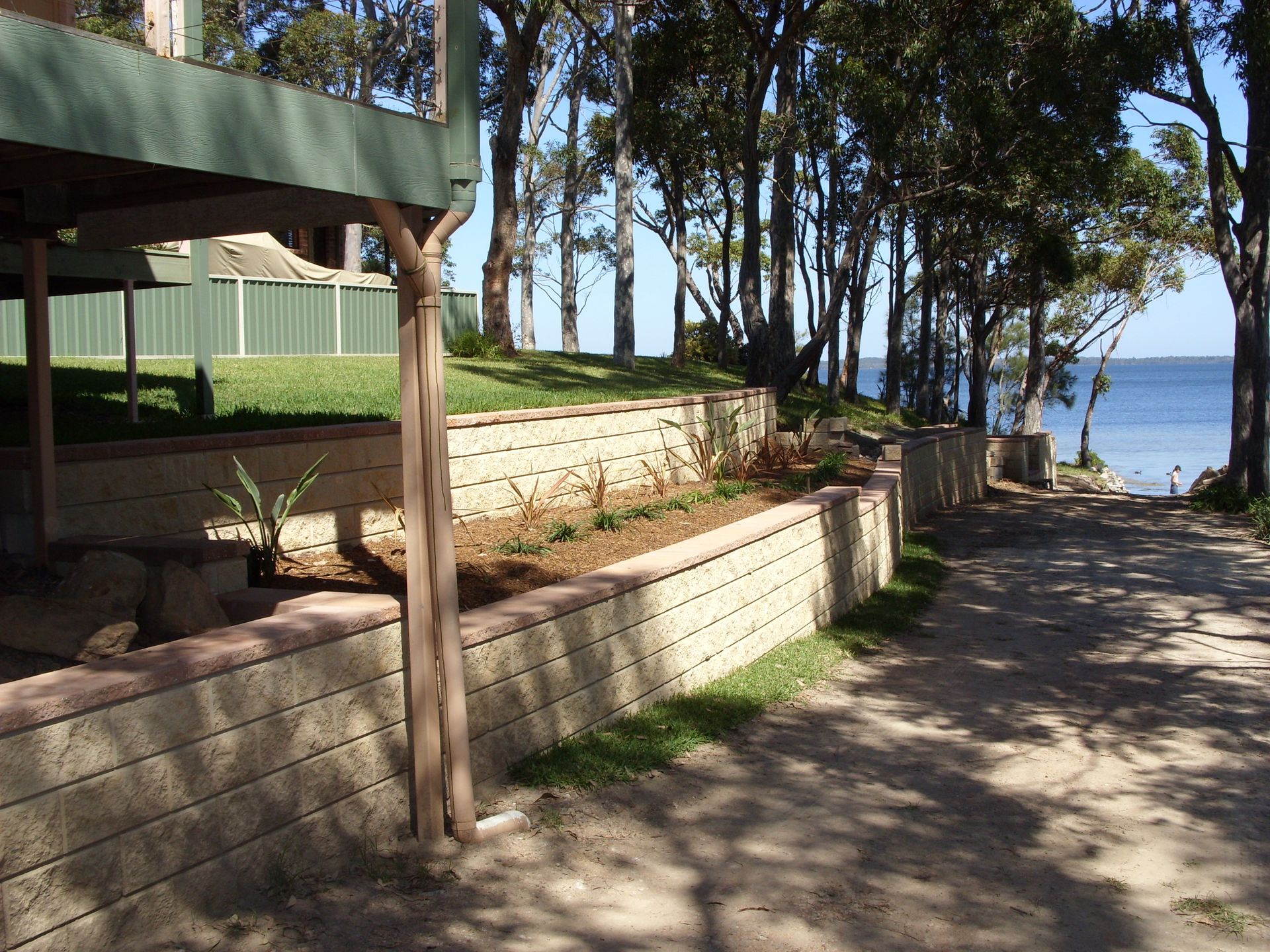 Retaining Walls in Nowra | Wallaroo Landscapes