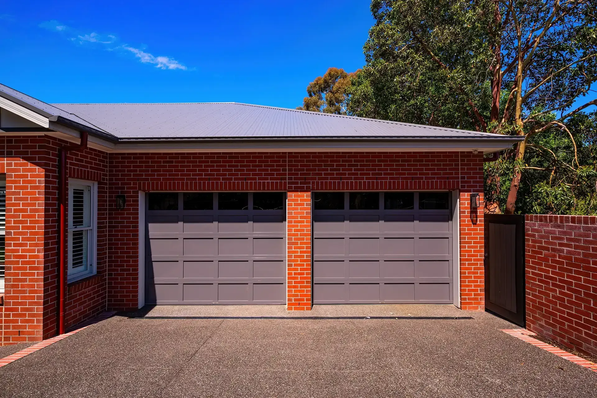 ECO Garage Doors from Parham Construction in Mount Gambier