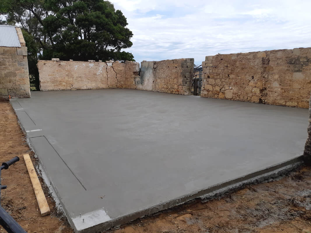 Parham Sheds - 25mpa/100mm/sl82 concrete slab ready for this rural shed