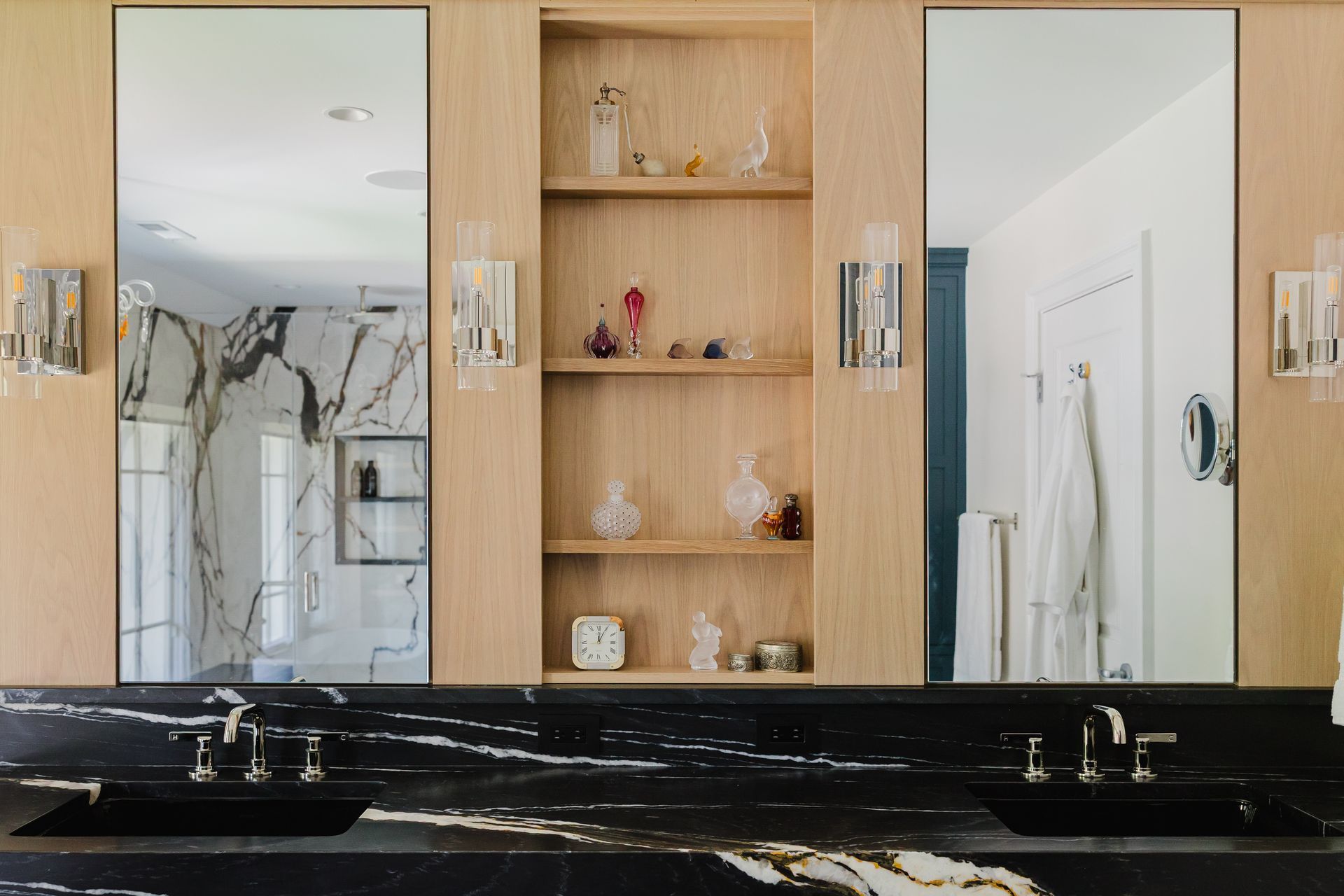Black Phantom Leather Granite Vanity Job 20919