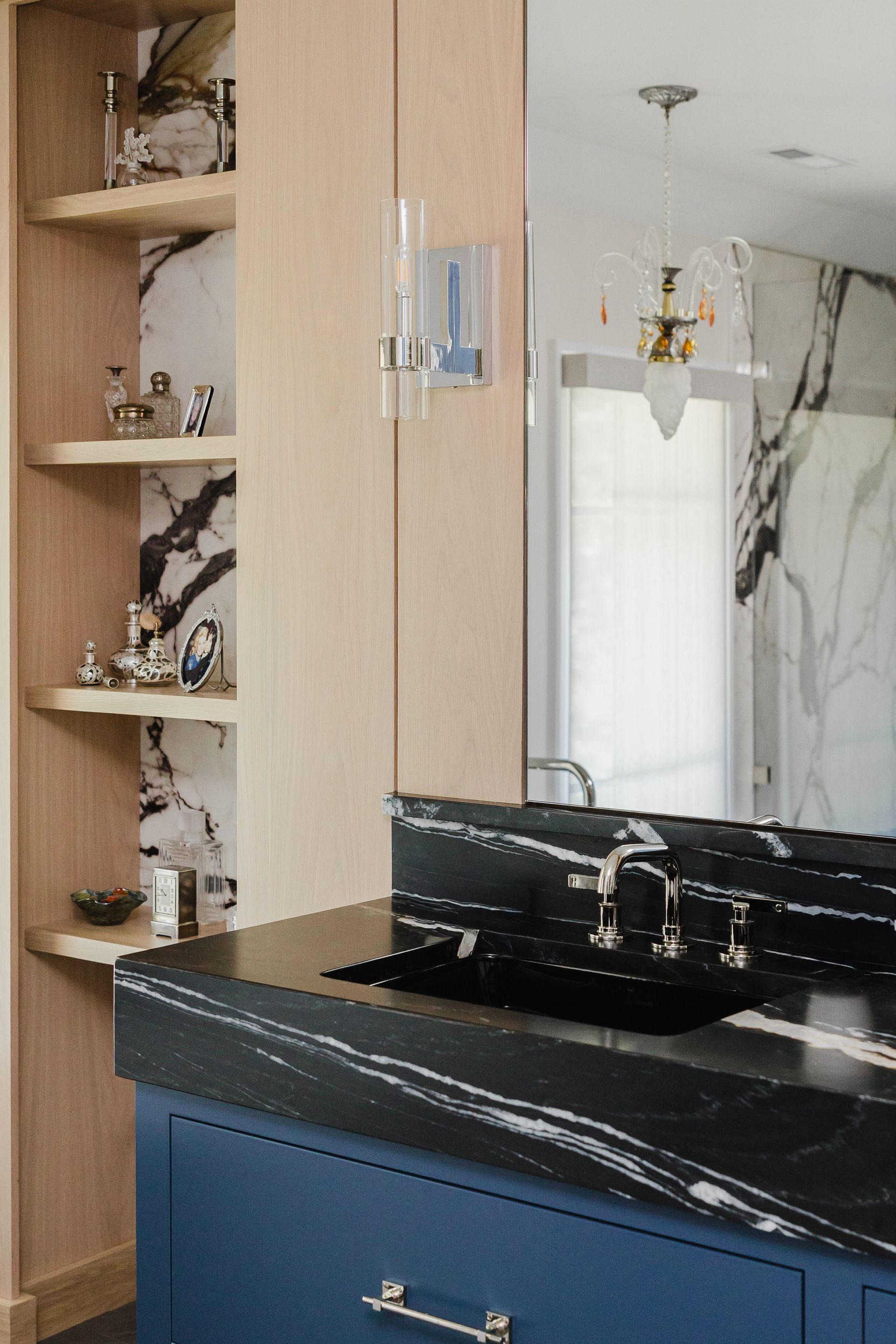 Black Phantom Leather Granite Vanity Job 20919