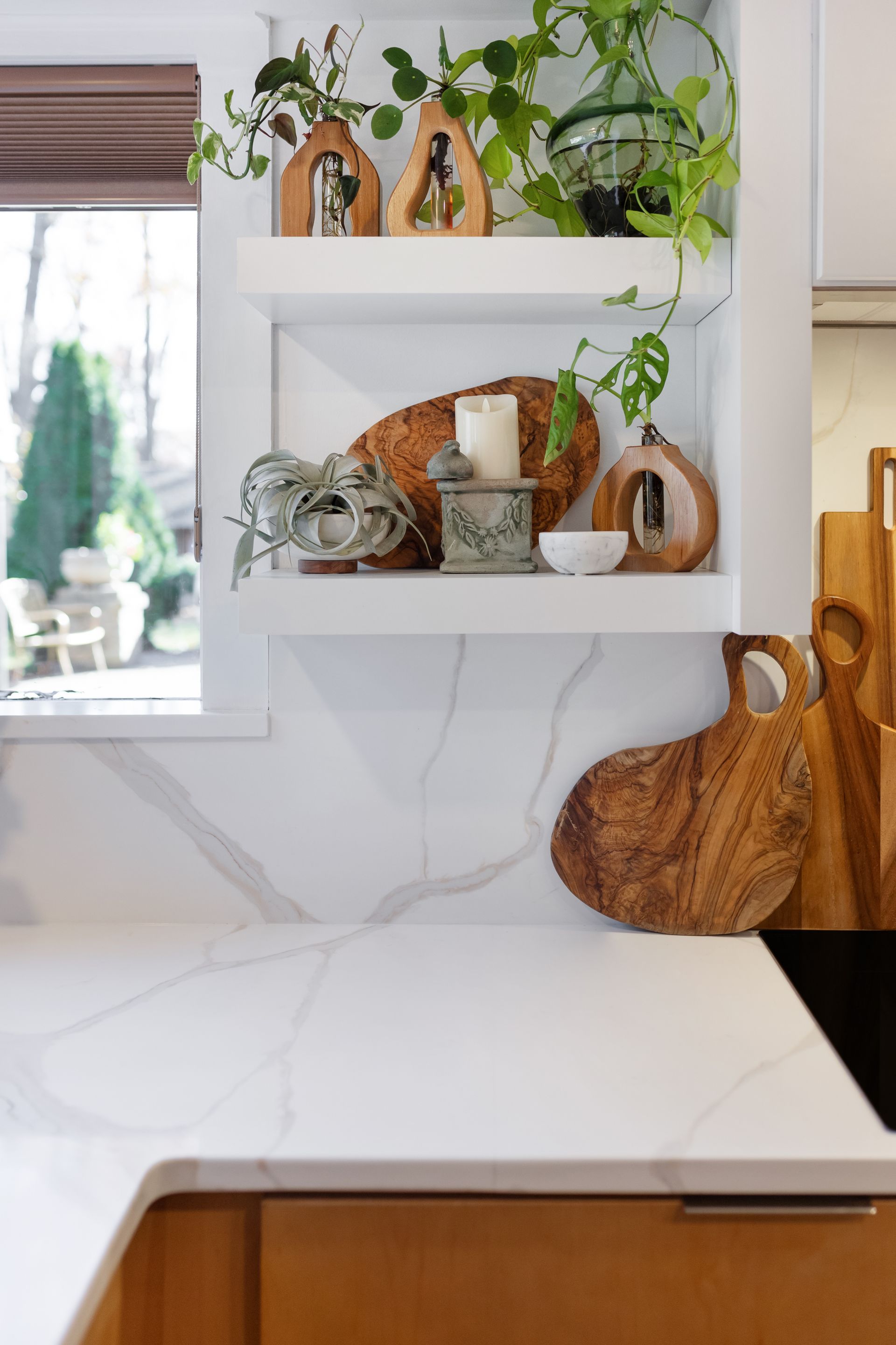 Vision Calacatta Gala Quartz Island, Countertops, and Backsplash