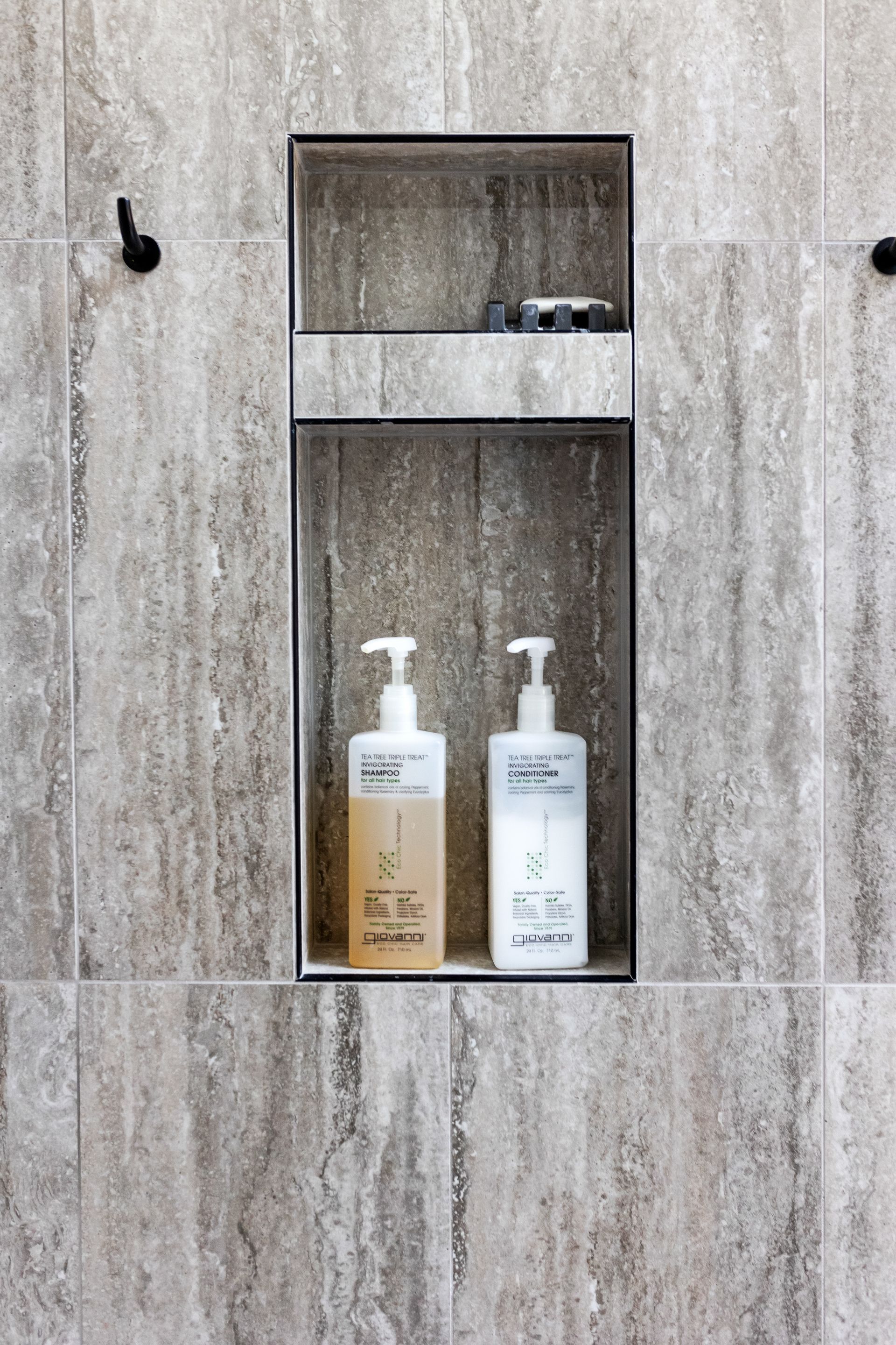Pietra Veneto Grey Shower Wall Tiles, White Oak Pebbles Shower Floor Tiles, and Nashville Adrock Frost Matte Bathroom Floor Tiles